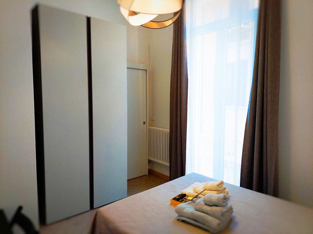 Camera con bagno bed and breakfast
